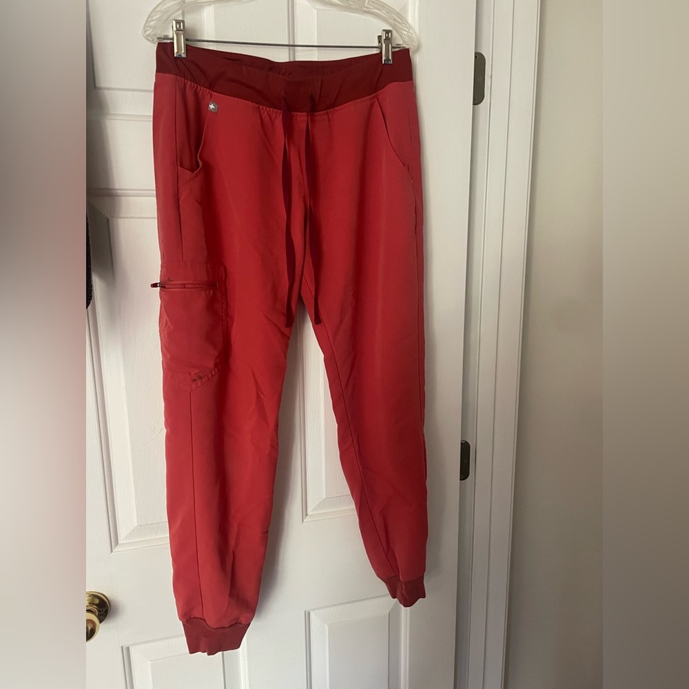 Figs Women's Red Jogger Scrub Pants